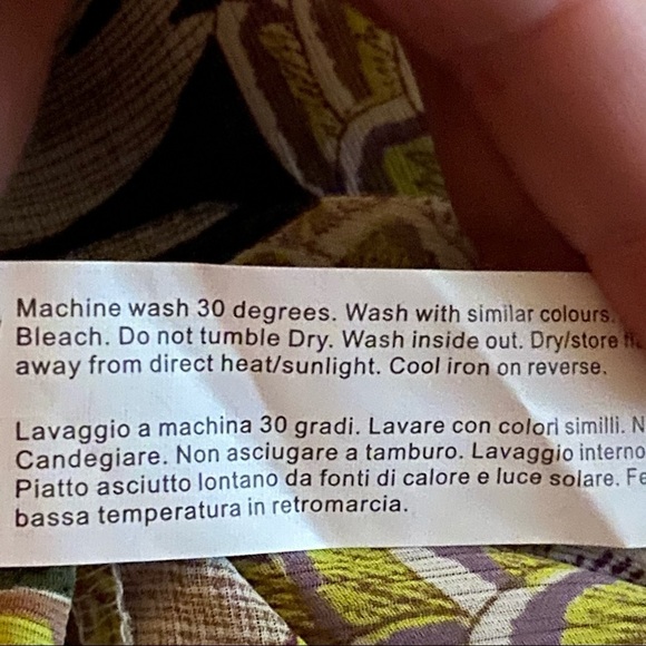 Traffic People semi sheer abstract floral blouse size small - Picture 9 of 9